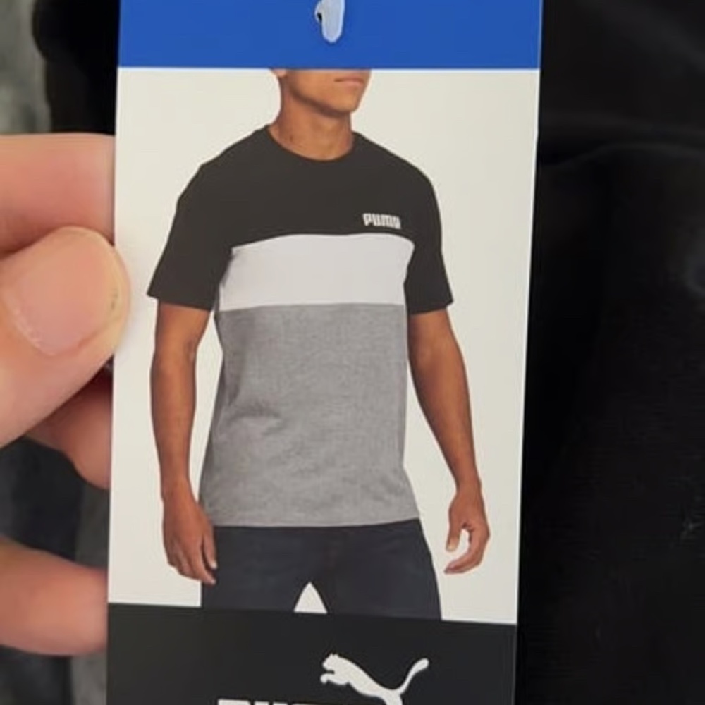 Puma Shirt Men's Medium Black White Gray Shirt Sleeve Graphic Logo Tee